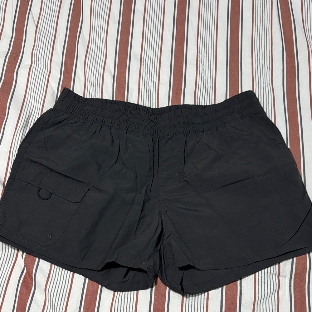 Columbia Black Athletic Shorts for Women
